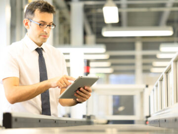 Creative Suisse CEO  Focuses on Wealth  Managment